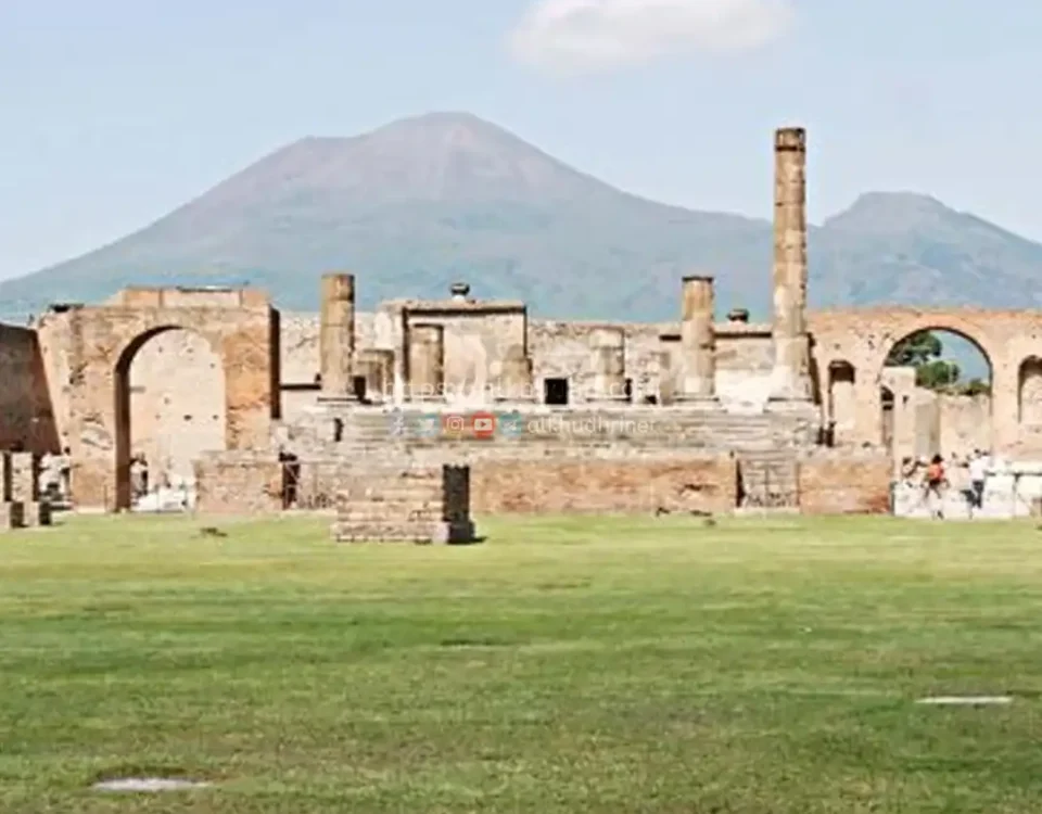 20201128 kota pompeii itali