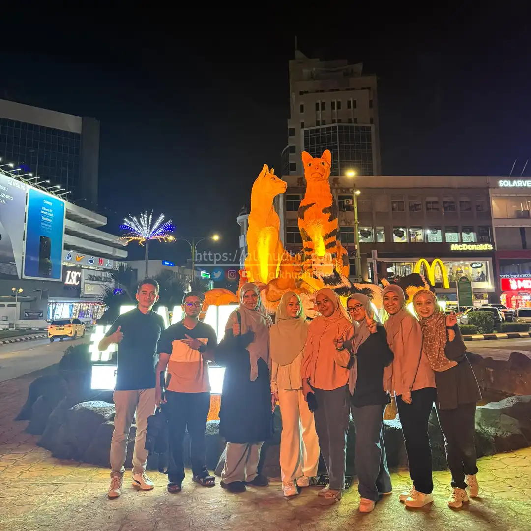 20260515 tugu kucing